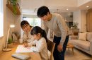 岩手で新築・注文住宅を建てるなら|リビング学習がはかどる家づくりとは?限られたスペースでも快適な勉強環境をつくるコツ
