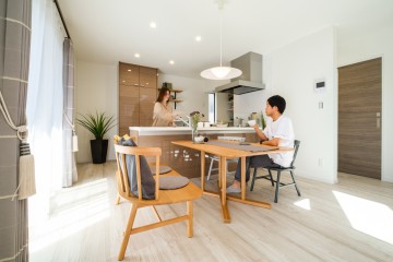 同じ目線で料理ができる