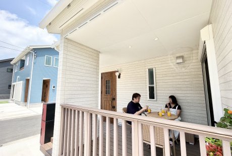 家族それぞれの個性が輝く、彩り豊かな住まい