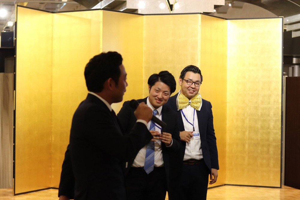 懇親会
