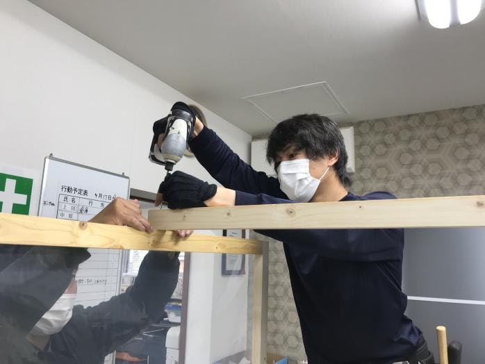 犬 プードル 犬用ゲート ウォールマリア 進撃 DIY 物作り