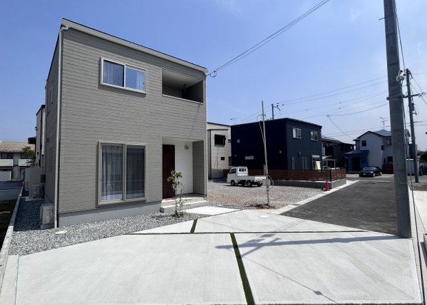 【2階建て】快適な生活を実現するお家