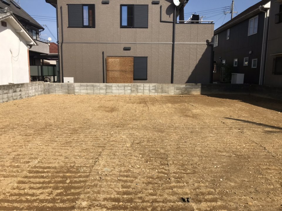 西脇市野村茜が丘南