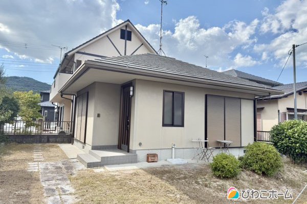 滋賀県蒲生郡竜王町薬師