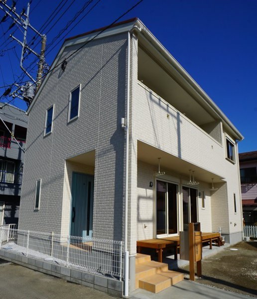 ハイグレード設備とこだわりの間取りの家