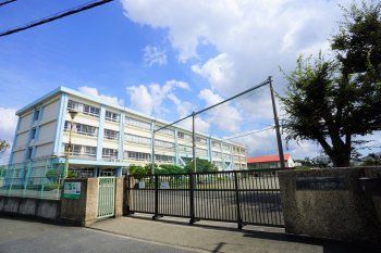 茅ヶ崎市立円蔵小学校