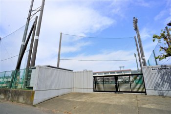 茅ヶ崎市立円蔵中学校