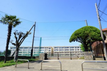 茅ヶ崎市立鶴嶺中学校