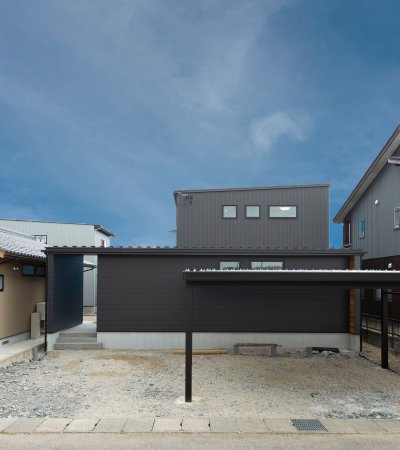 Sakai H House
