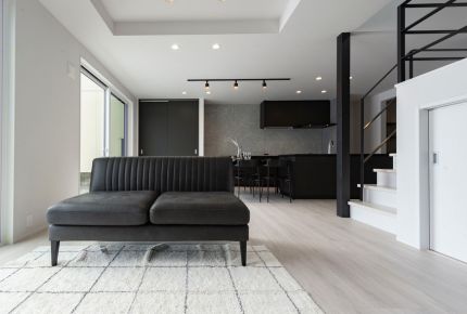 モノトーンでスタイリッシュ1階完結型ハウス