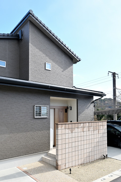 散らからない工夫満載、心地よい空間で家族が遊べるお家