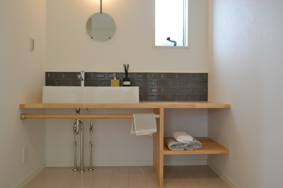 おしゃれな造作洗面スペース