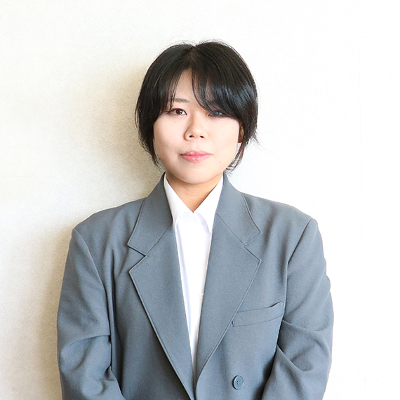 平田 詩織