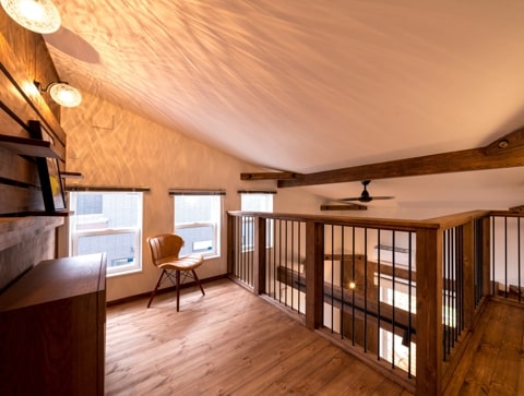 趣味や家族の時間を楽しめる小屋裏部屋とフリースペース!