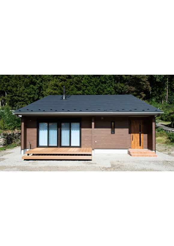 薪ストーブがあるログハウス風のお家【梓川】