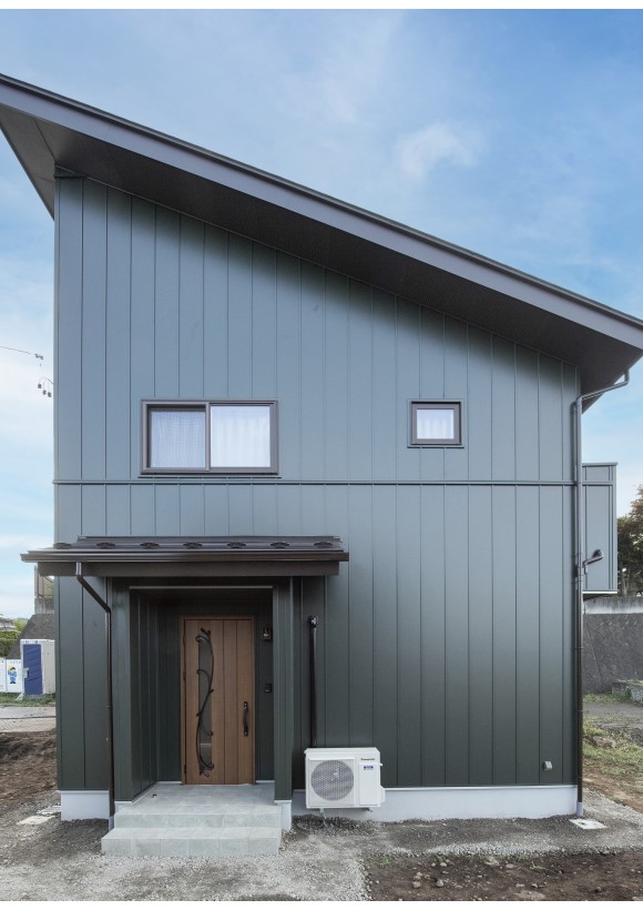 小屋裏収納があるお家【上田市】