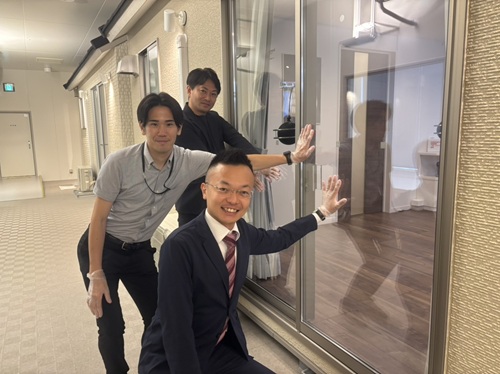 本社営業2課