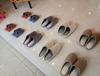 スリッパ新調しました!