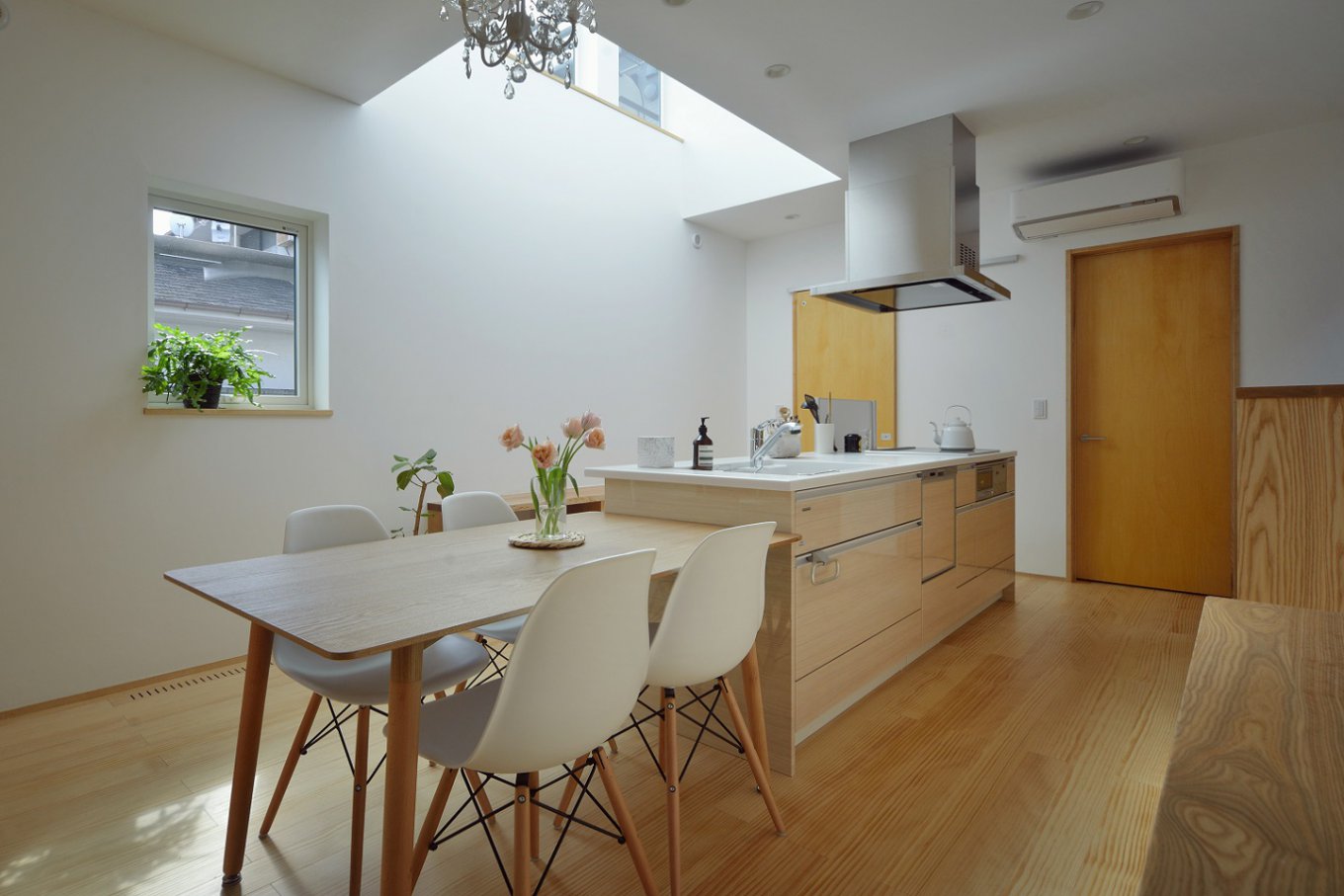 より多くの家族に届けるために性能も価格も妥協しない住まい