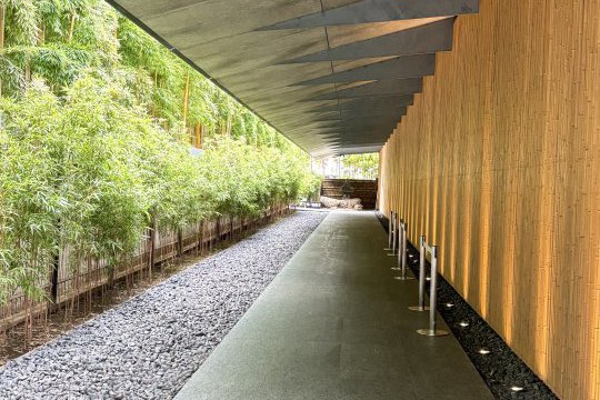 雰囲気を創り出す間接照明
