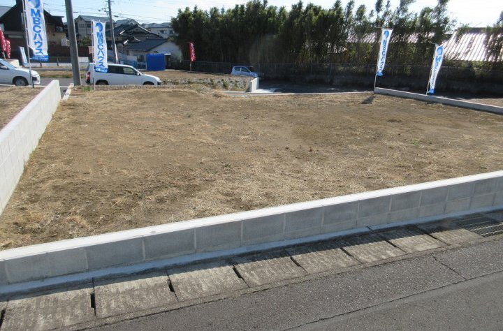 アイリスタウンWEST(No.6区画)　61.07坪