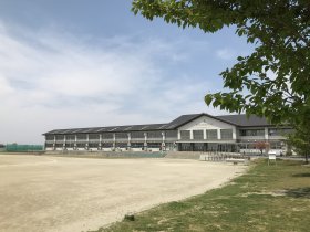 小学校  奥州市立岩谷堂小学校