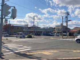 ファミリーマート青山三丁目店