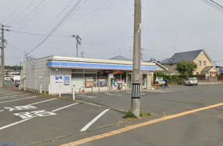 ローソン　滝沢穴口店