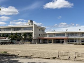 奥州市立水沢南小学校