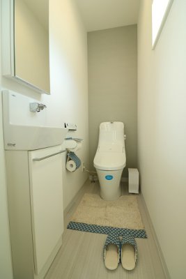 144 トイレは1つ 2つ 豊橋市 豊川市 田原市 蒲郡市で家を建てる時に役立つ新築住宅コラム タイコウハウス新築注文住宅コラム タイコウハウスの注文住宅 豊橋 豊川を中心とした東三河の暮らし彩る上質なデ ザイン注文住宅