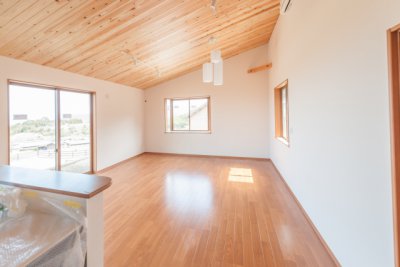 日本の気候に適した 羽目板の外壁 の特徴やメリット デメリット もっとドモシカを知る ドモシカハウス 高松の圧倒的高性能 低価格注文住宅 新築住宅を建てるなら