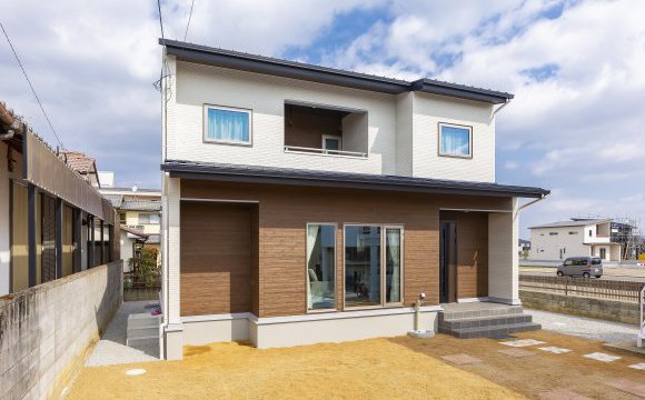 標準で高防音なのでピアノ伴奏も思う存分♪暖かさに心も体もほっとする家