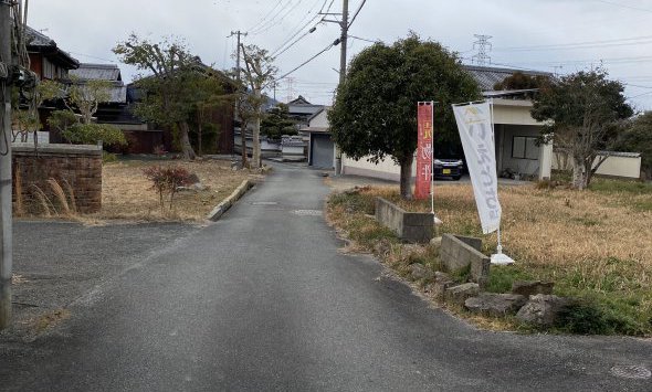 【土地】小野市樫山町124坪の圧倒的開放感・駅徒歩5分で叶える贅沢な生活
