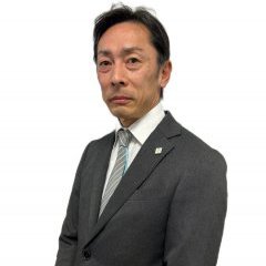 吉田　明弘
