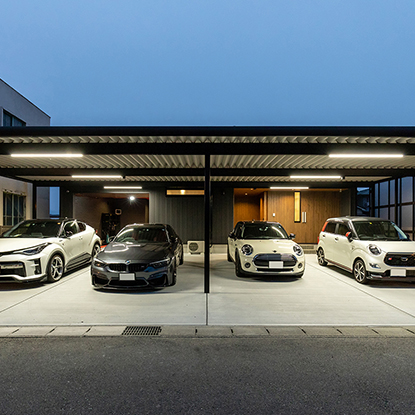 ガレージを愉しむペット対応平屋住宅