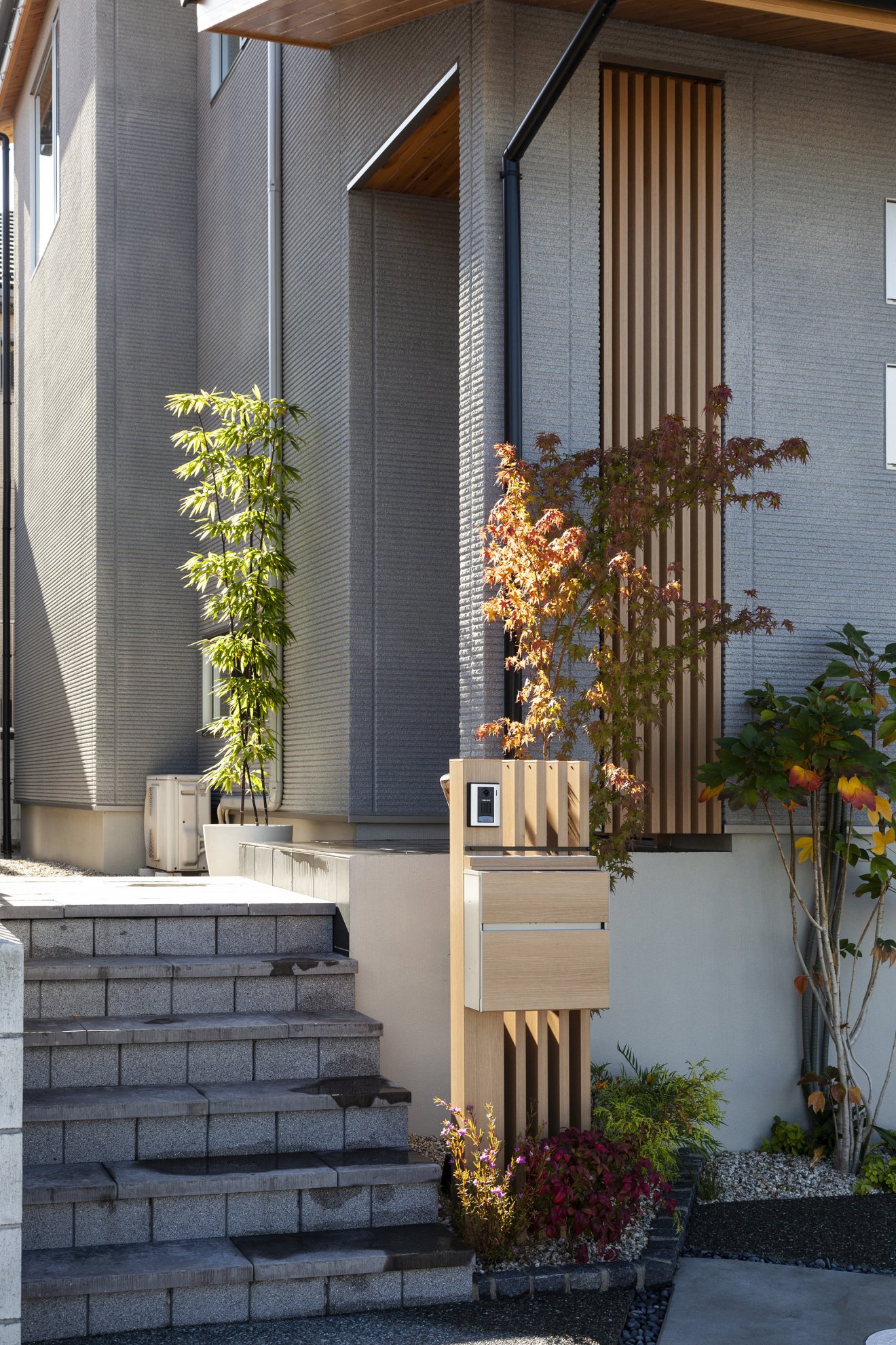 吹抜けから日差しを楽しむ和モダン住宅 施工事例 愛知 名古屋の注文住宅なら三昭堂 吹抜けから日差しを楽しむ和モダン住宅 施工事例 愛知 名古屋の注文住宅なら三昭堂