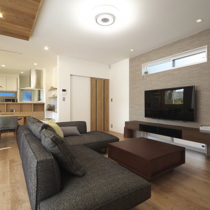 中庭と繋がるナチュラルハウス