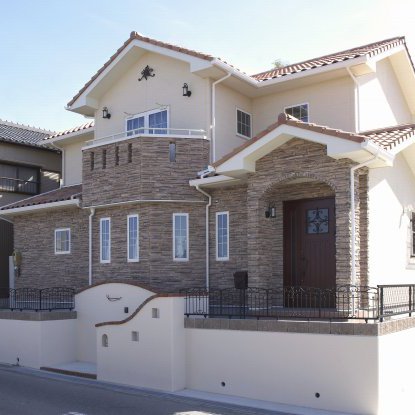 太陽と青空が似合う南欧風