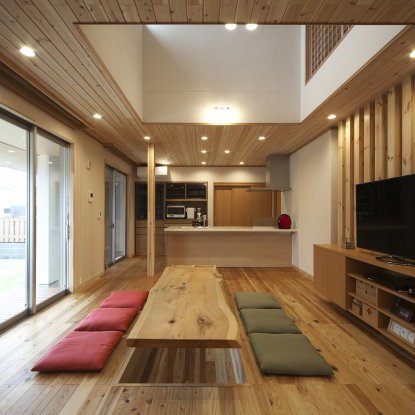 木のぬくもりと開放感を愉しむ