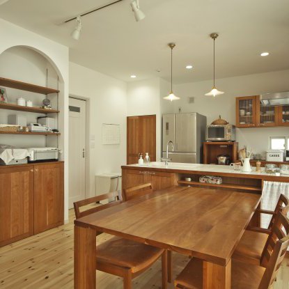 自然素材が生み出すクラシカルハウス