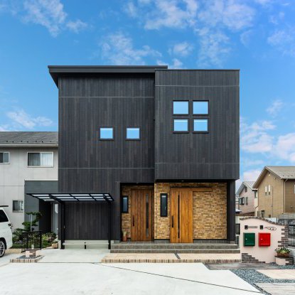 安らぎの中で育む二世帯住宅