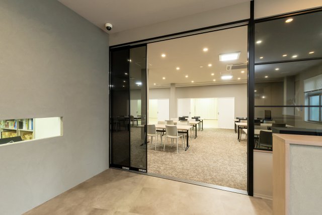 ショールームと色味を合わせたイベント会場ブース。