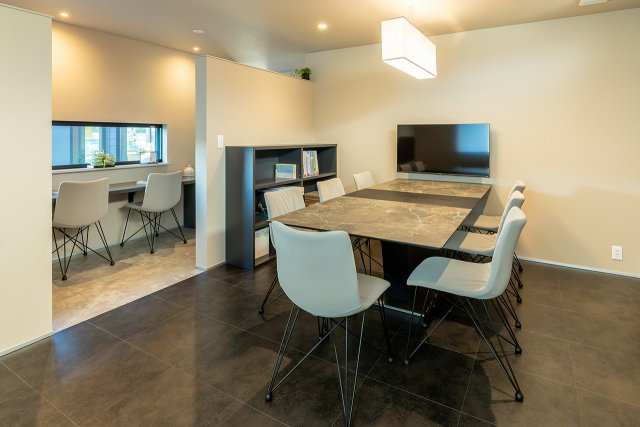 各展示場に打ち合わせスペースを設けました。