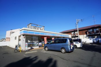 ローソン茅ヶ崎鶴嶺参道店