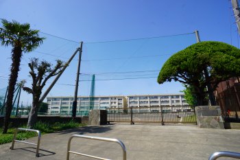 茅ヶ崎市立鶴嶺中学校