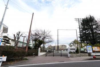 藤沢市立明治小学校