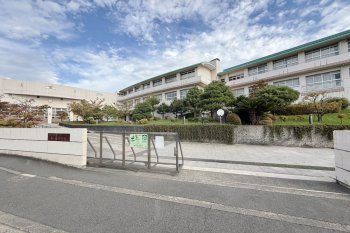 藤沢市立藤ヶ岡中学校