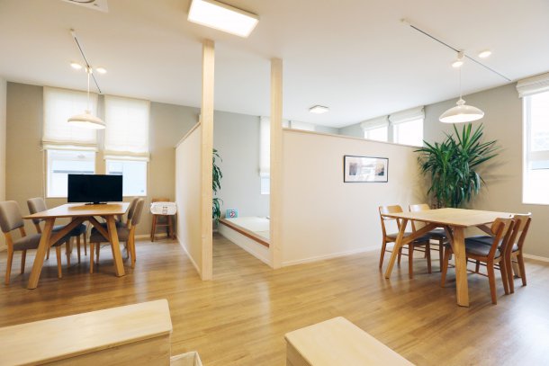 各種ご相談や家づくりのお打合せをするスペース。
小上りの畳コーナーむありますので、小さなお子様連れでも安心です。