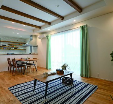 Sakai H House