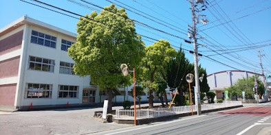 徳島市八万小学校